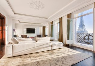 Γαλλία: Η φορολογία τρομάζει τους πλούσιους – Στο μάτι του κυκλώνα τα ακίνητα