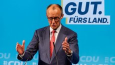 Ο Μερτς επιτίθεται με σφοδρότητα στις ΗΠΑ και στους γερμανούς εργαζόμενους