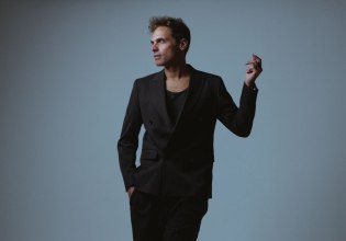 Ο Γιώργος Παπαγεωργίου και οι Polkar στον Σταυρό του Νότου Club