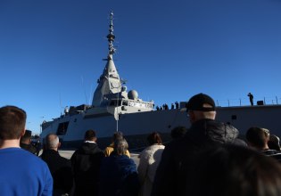 Για να νιώσει ξανά υπερήφανη η χώρα χρειάζεται κάτι παραπάνω από μία φρεγάτα