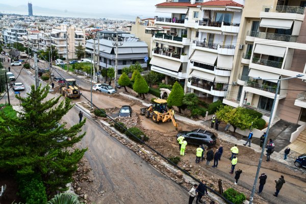 Καιρός: Βροχές στην Αττική το απόγευμα και τη νύχτα – Πώς θα εξελιχθούν τα καιρικά φαινόμενα