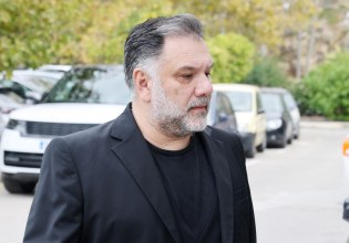 Γρηγόρης Αρναούτογλου: Επώνυμοι στέλνουν συλλυπητήρια για την απώλεια της μητέρας του