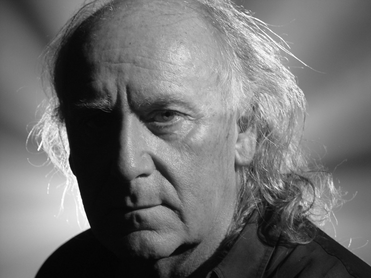 Πέθανε ο Ανδρέας Μπέλλης – Η συνεργασία με τον Μιχάλη Κακογιάννη και η «Ρόζα»