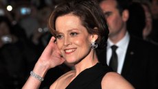 Η Σιγκούρνι Γουίβερ έγραψε κάποτε ερωτική επιστολή στον Τζον Λένον – «Ελπίζω να την πέταξαν»