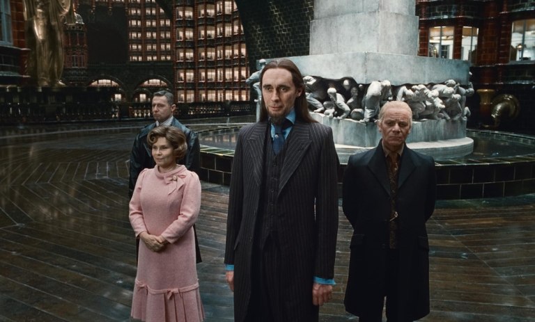 Αστέρας του Χάρι Πότερ πήγε να βοηθήσει γυναίκα που έκλαιγε στον δρόμο και «έφαγε» κουτουλιά