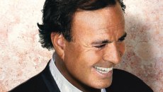 Χούλιο Ιγκλέσιας: Η ισπανική δικαιοσύνη «φρενάρει» τις καταγγελίες για σεξουαλική κακοποίηση – Η απάντησή του