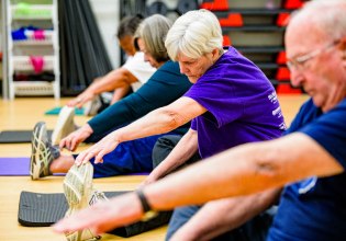 Μόλις 10 λεπτά γυμναστικής υψώνουν ασπίδα ενάντια στον καρκίνο
