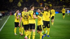 Άνετη και ωραία η Ντόρτμουντ (3-0) – Τρίποντο – «ανάσα» για την Μάιντς (2-1)