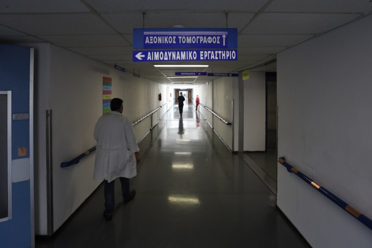 Προειδοποίηση ΠΟΕΔΗΝ για τη γρίπη: Προσοχή από παιδιά και ενήλικες