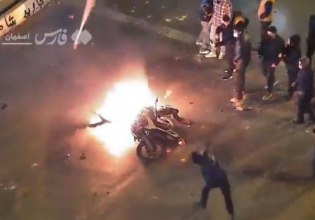 Ιράν: Ο γιος του άλλοτε σάχη καλεί τις δυνάμεις ασφαλείας να ενωθούν «με τον λαό»