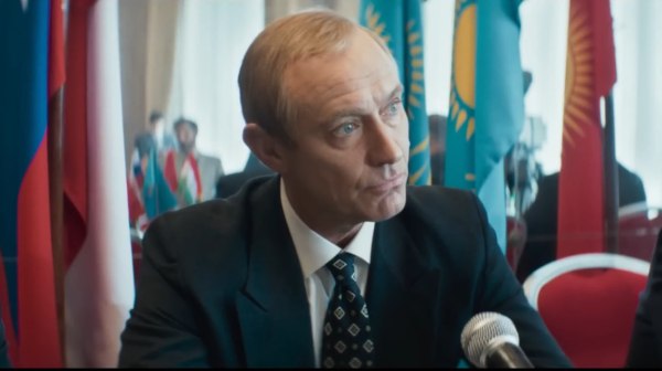 Ο Βλαντίμιρ Πούτιν ως ο Τζέιμς Μποντ της Ρωσίας; – Πώς ο δυτικός κινηματογράφος αναπαράγει τον μύθο του Κρεμλίνου