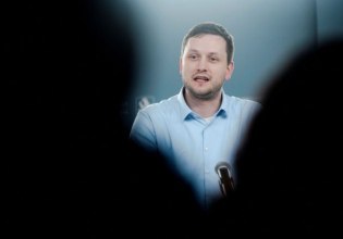 Γροιλανδία: Αποκατάσταση της επικοινωνίας με τις ΗΠΑ, θέλει ο πρωθυπουργός Νίλσεν