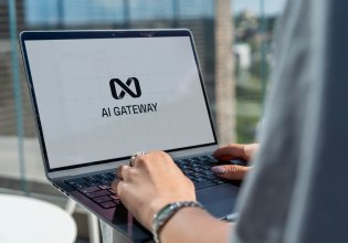 Τεχνητή νοημοσύνη: Φέρνει επανάσταση, αλλά τα αφεντικά της είναι κανονικοί καπιταλιστές