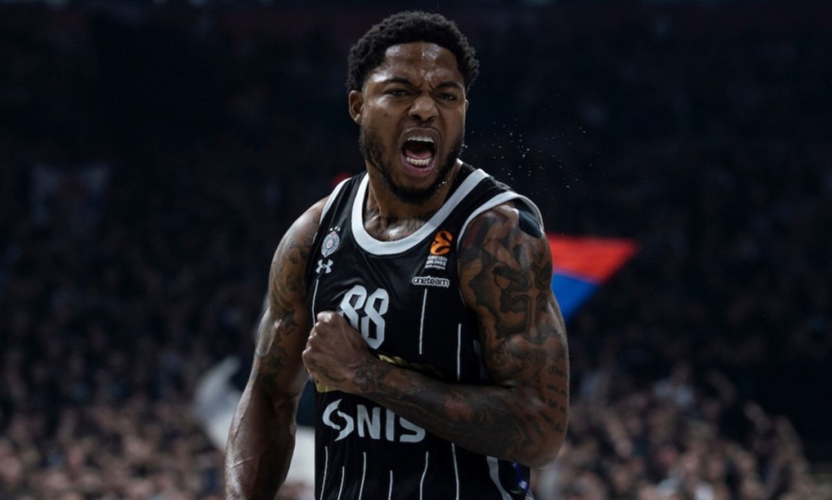 «Συμφώνησε με τη Μακάμπι ο Ταϊρίκ Τζόουνς»