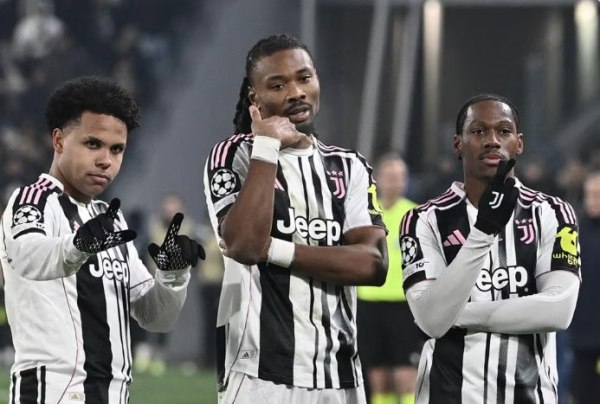 Γιουβέντους-Μπενφίκα 2-0: Τρίτη σερί νίκη και βλέπει 8αδα, ο Παυλίδης γλίστρησε και έχασε πέναλτι