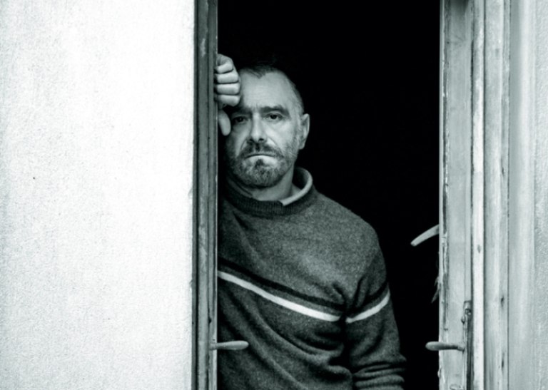 Ο Κόσμος Είναι Ένας: Όταν ο Κωνσταντίνος Βήτα «συνάντησε» τον Γιάννη Ρίτσο