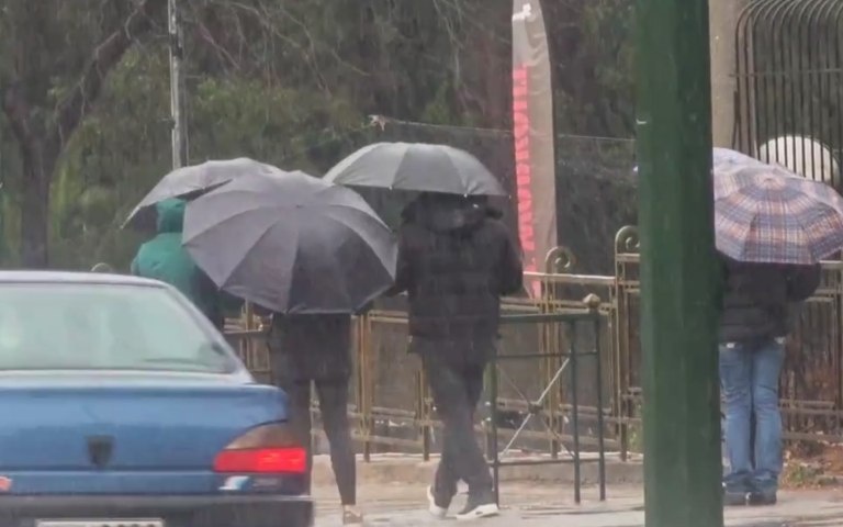 Κακοκαιρία: Πόσο θα διαρκέσει το κύμα που σαρώνει τη χώρα – Σε κατάσταση Red Code 6 περιοχές