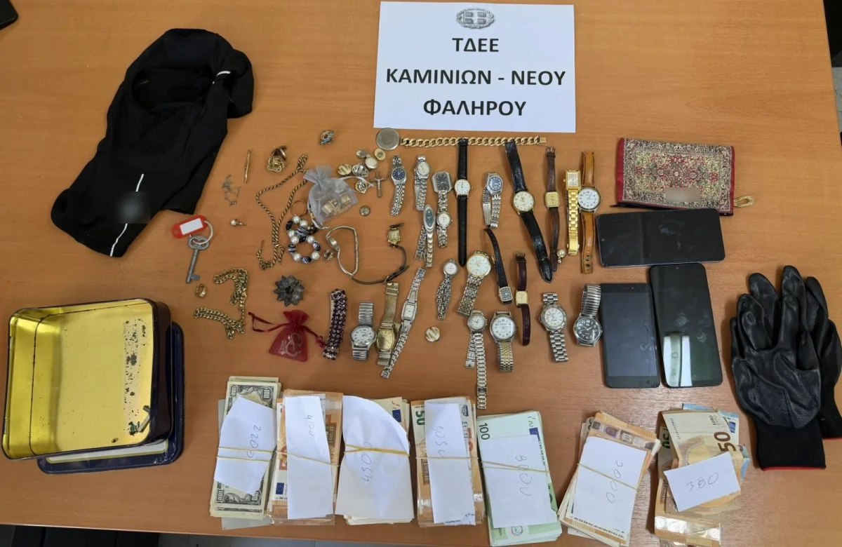 Καμίνια: Τρεις κουκουλοφόροι λήστεψαν με την απειλή λοστού 97χρονη και την κόρη της – Συνελήφθησαν μετά από καταδίωξη