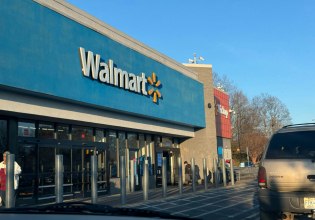 Συμμαχία κολοσσών στην ΑΙ – Google με Walmart μαζί για έξυπνες αγορές