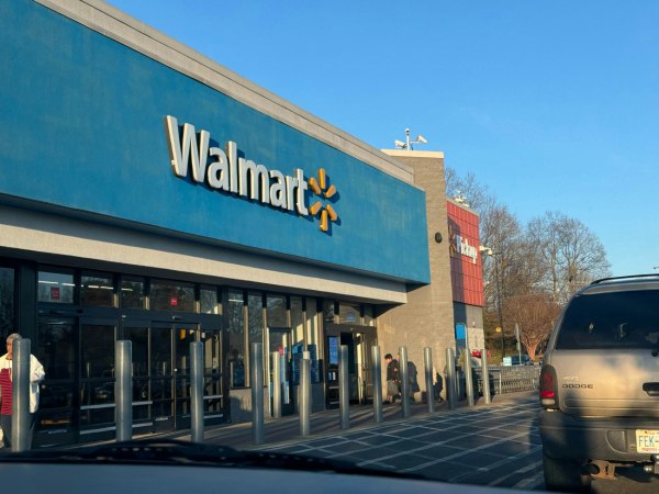 Συμμαχία κολοσσών στην ΑΙ – Google με Walmart μαζί για έξυπνες αγορές