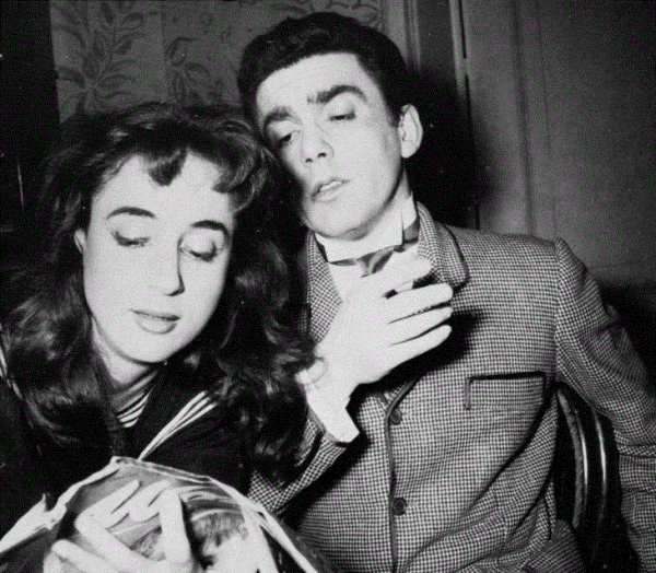 Δημήτρης Χορν: Η καταχνιά είναι βαριά και το αστέρι που οδηγεί δεν διακρίνεται