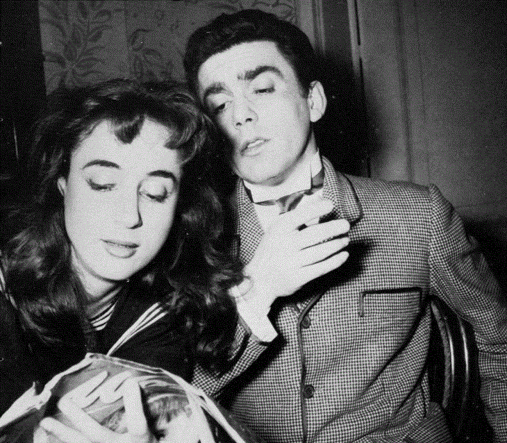 Δημήτρης Χορν: Η καταχνιά είναι βαριά και το αστέρι που οδηγεί δεν διακρίνεται