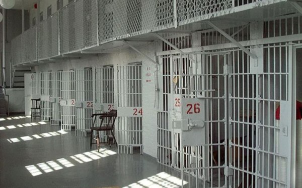 Άγρια δολοφονία στις φυλακές Κορυδαλλού – Νεκρός Αλβανός βαρυποινίτης