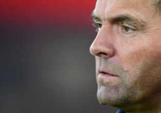 Η διαιτησία του Σάγκι επιβεβαίωσε ότι ο Λανουά πρέπει να φύγει – Oι ξένοι ρέφερι αλλοιώνουν τη βαθμολογία