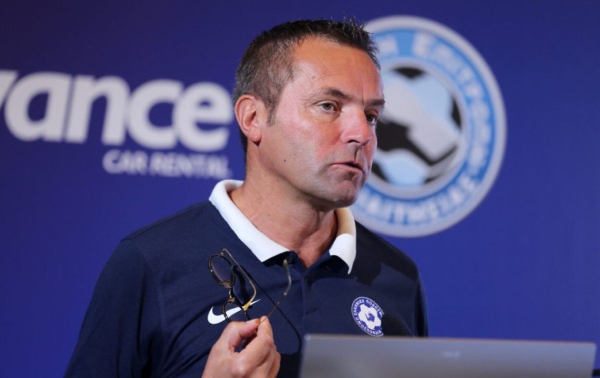 Ούτε τα προσχήματα ο Λανουά: Όρισε Κουμπαράκη και Ευαγγέλου στο Κύπελλο