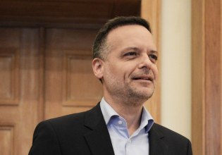 Δούκας για Βενεζουέλα: Η διεθνής κοινότητα οφείλει να καταδικάσει την επίθεση του Τραμπ