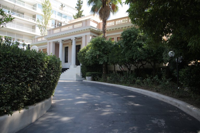 Αγρότες: Δύο συναντήσεις Μητσοτάκη, με τους εκπροσώπους των μπλόκων – Διαβουλεύσεις για τα διαδικαστικά