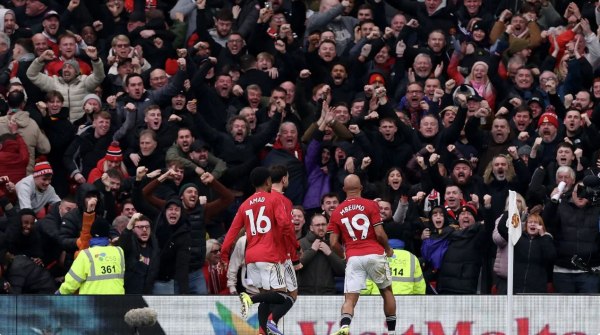 Μάντσεστερ Γιουνάιτεντ – Μάντσεστερ Σίτι 2-0: Πήρε το ντέρμπι στο ντεμπούτο του Κάρικ