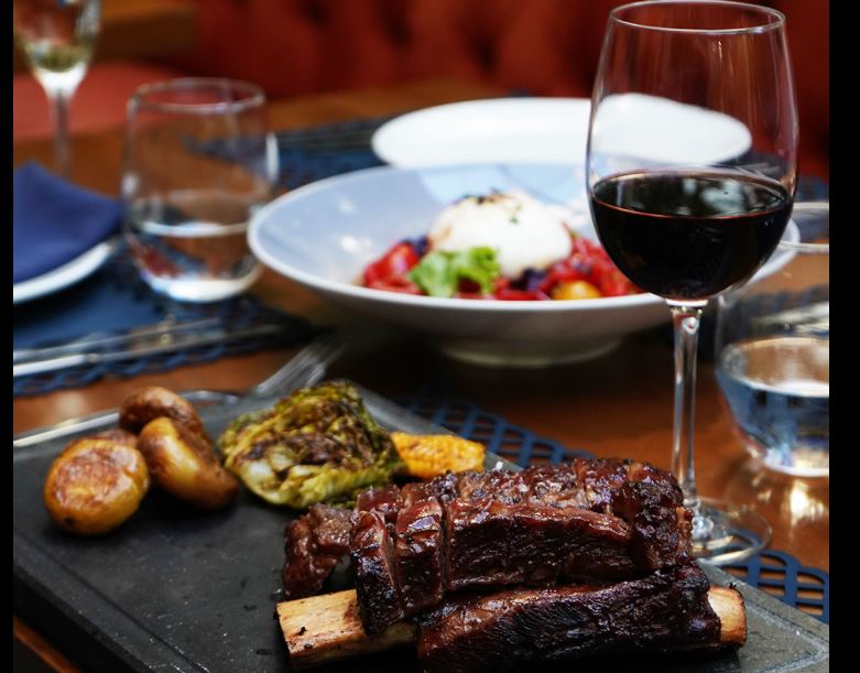 Mayor: Μια γαστρονομική όαση στο κέντρο της Αθήνας