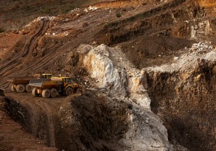 ΗΠΑ vs Κίνα στα κρίσιμα ορυκτά