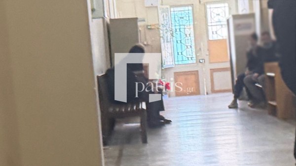 Κρήτη: «Υποβολιμιαίες κατηγορίες» – Ο δικηγόρος των γονέων που κατηγορούνται για βιασμό των παιδιών τους