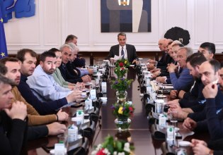 Κυριάκος κερνάει, «πρόθυμοι» πίνουν και του βιοπαλαιστή αγρότη τίποτα ουσιαστικά δεν δίνουν