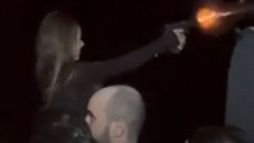 Στο μικροσκόπιο της ΕΛ.ΑΣ. βίντεο με την αστυνομικό Έλενα Μπόμπου να πυροβολεί άσκοπα σε γλέντι