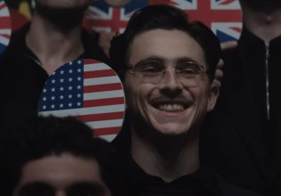 «Dream big» αλλά με ποιο κόστος; Από το Marty Supreme στον Κάφκα και τον Τόνι Μοντάνα