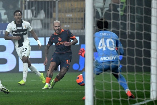 Πάρμα – Ίντερ 0-2: Ασταμάτητοι οι «νερατζούρι» παρέμειναν στην κορυφή της Serie A