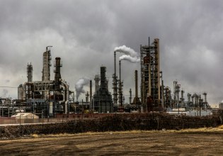 Το πετρέλαιο της Βενεζουέλας και το τζογάρισμα Τραμπ – Τίποτα δεν προμηνύεται ρόδινο