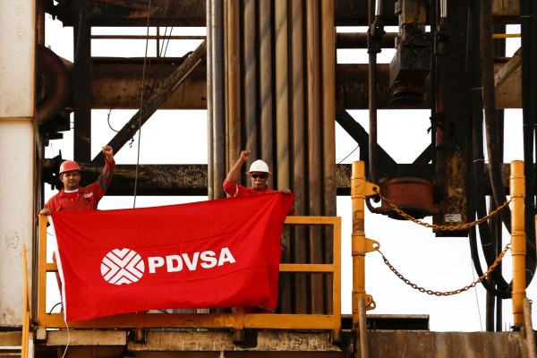 Βενεζουέλα: Η PDVSA μειώνει την παραγωγή πετρελαίου εν μέσω παράλυσης των εξαγωγών