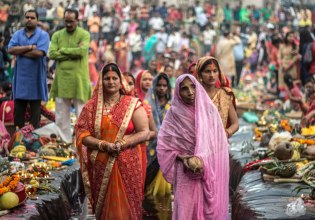 Η ΑΙ διαιωνίζει προκαταλήψεις για τις «κατώτερες» κάστες της Ινδίας