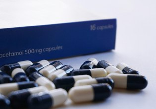 Παρακεταμόλη στην εγκυμοσύνη: Μεγάλη μελέτη καταρρίπτει τους ισχυρισμούς Τραμπ