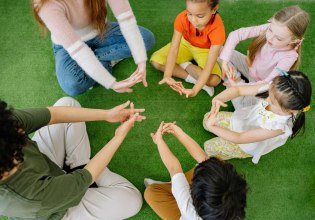Στον βρεφονηπιακό σταθμό μεταδίδεται και το… μικροβίωμα του εντέρου   