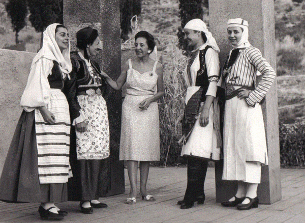 Δόρα Στράτου: Έργον Παιδείας, έργο ζωής