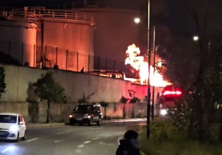 Φωτιά στα Καζάνια στο Πέραμα – «Κλείστε τα παράθυρα των σπιτιών σας»