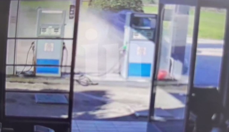 Κόρινθος: Βίντεο ντοκουμέντο από το σοκαριστικό τροχαίο με τους δύο νεκρούς