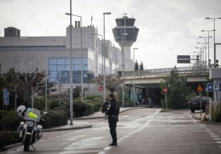 Στο συρτάρι 6 χρόνια η σύμβαση που θα απέτρεπε το μπλακ άουτ στα αεροδρόμια και ας φωνάζουν οι ελεγκτές για «αεροπορικά Τέμπη»