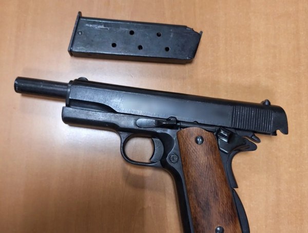 Ζεφύρι: Συνελήφθη 56χρονος που κυκλοφορούσε με όπλο – Προσπάθησε να διαφύγει