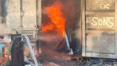 Χανιά: Φωτιά σε αποθήκη στον Πλατανιά